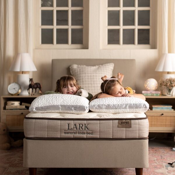 Alternative view of Lark Natural Kids Bed