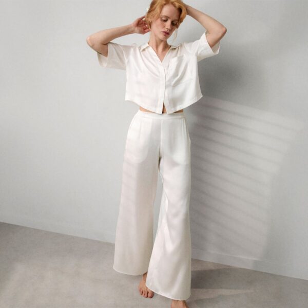 Alternative view of Washable Silk High Rise Pant Set
