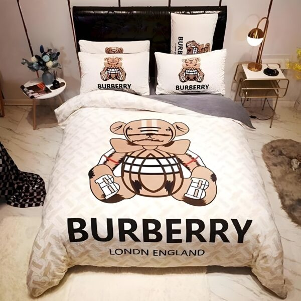 Burberry Bedding Set - TB023