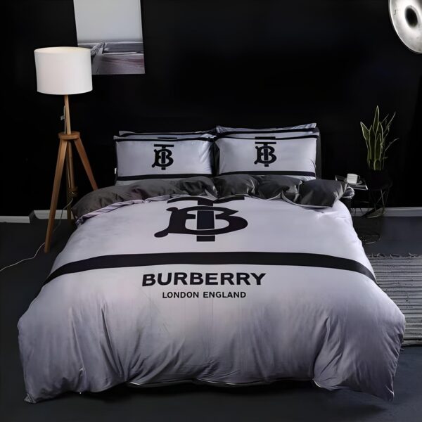 Burberry Bedding Set - TB030
