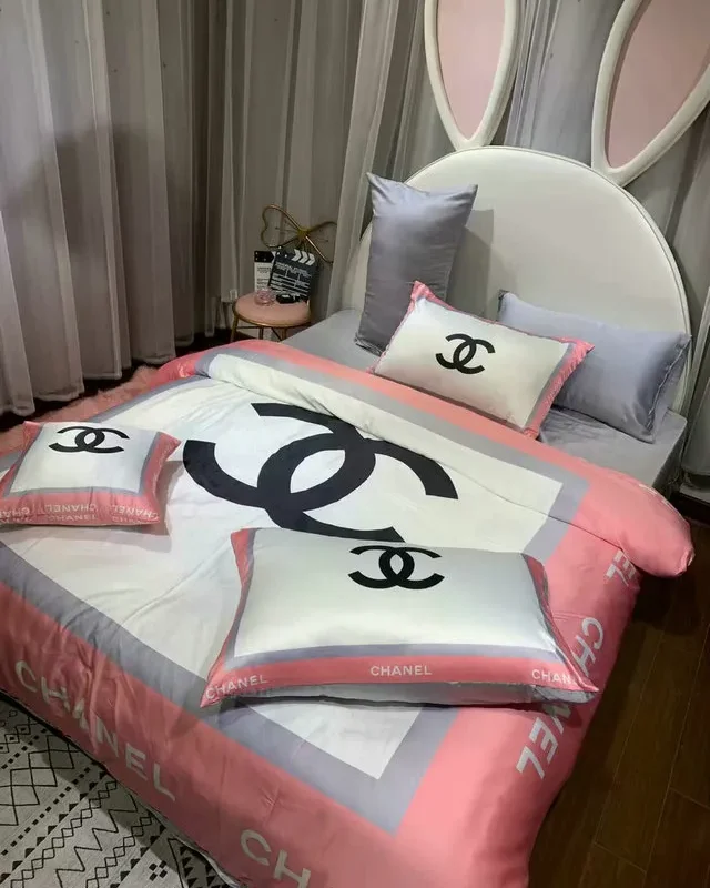 Chanel Logo Printed Luxury Brand S Bedding Sets Duvet Bed  Blankets Bedroom Idea Sheets Covers