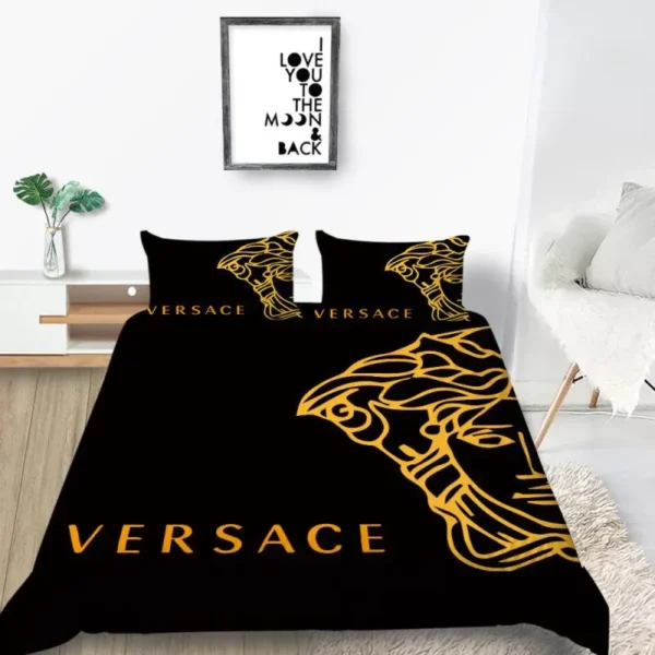 Gianni Versace Hot Logo Luxury Brand Bedding Sets Duvet Cover Set, For Home Best Luxury Bedding Sets