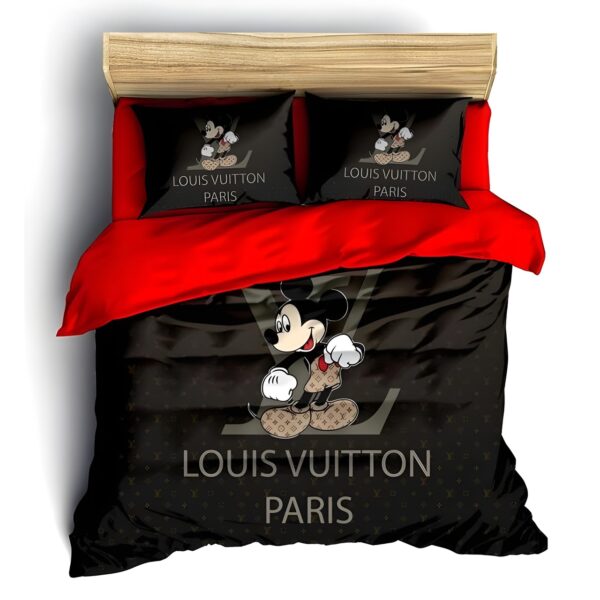 Louis Vuitton Bedding Set - TB569