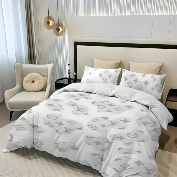 Louis Vuitton Bedding Set - TB603