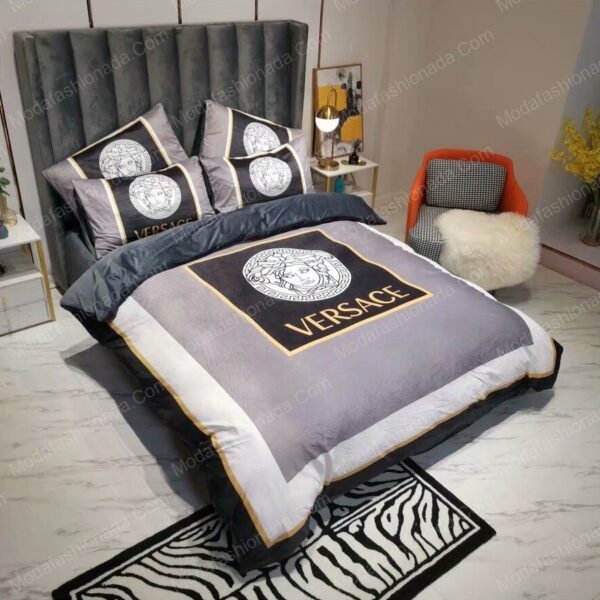 Luxury Versace Logo Luxury Brand Model 19 Bedding Set Home Decoration Bedding Sets