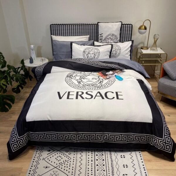 Versace 62 Luxury Brand Quilt Bedding Sets Blankets Bedroom Ideas Duvet Sheets Covers Bed